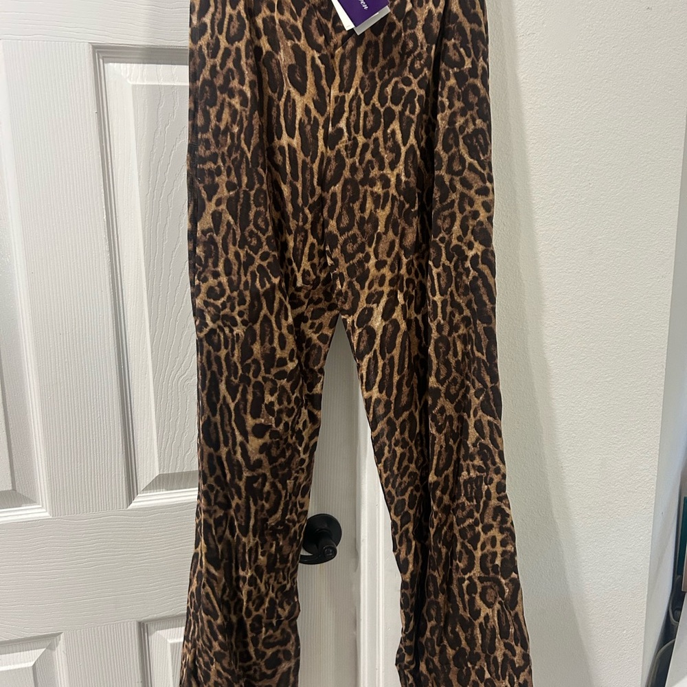 Ralph Lauren Leopard Print Wide Leg Pants - Picture 3 of 4